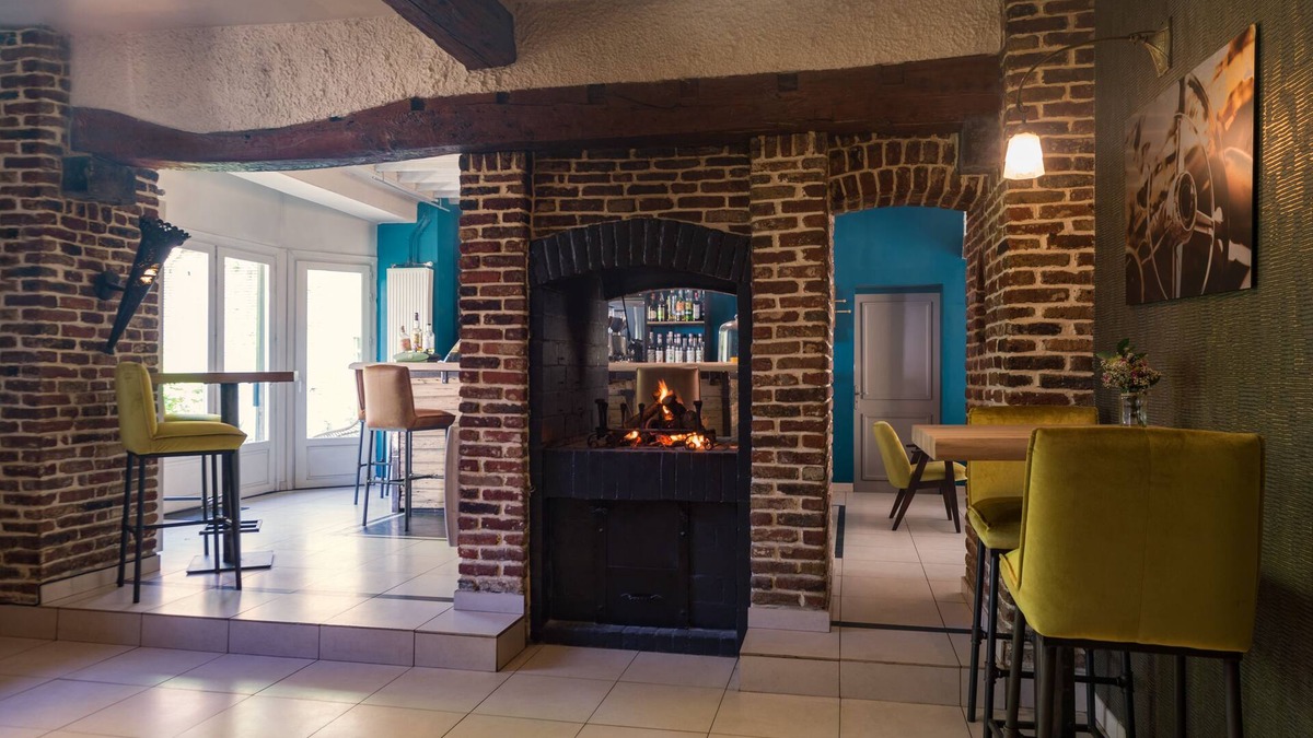 Lompret Hotel | La Ferme Blanche, The Originals Relais