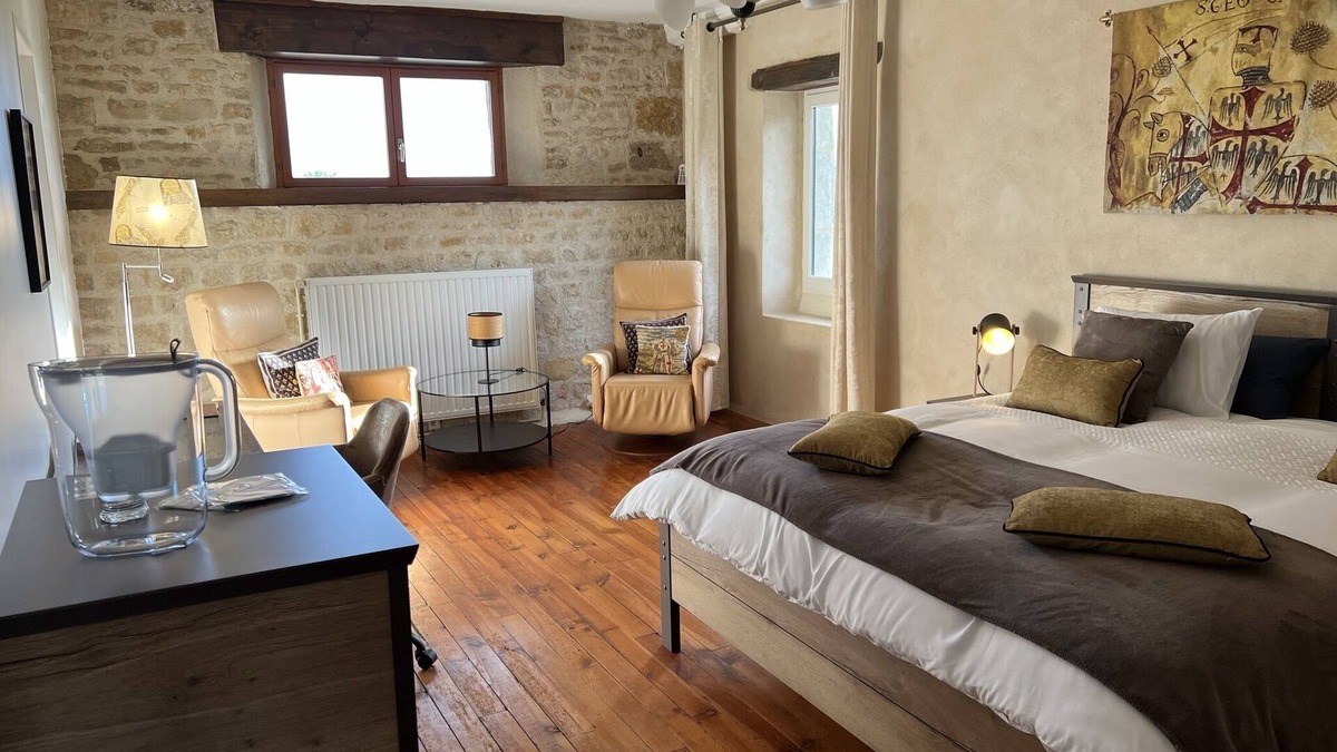Sainte-Mere-Eglise Bed & Breakfast | La Fiere Bridge Guesthouse