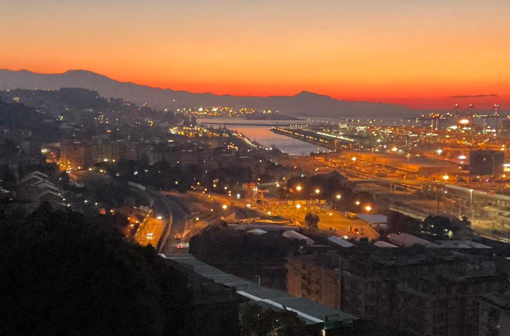 Voltri Apartment | la finestra sul mare