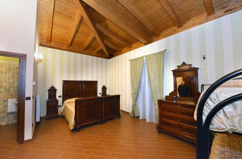 Villanova del Battista House | La Fortezza