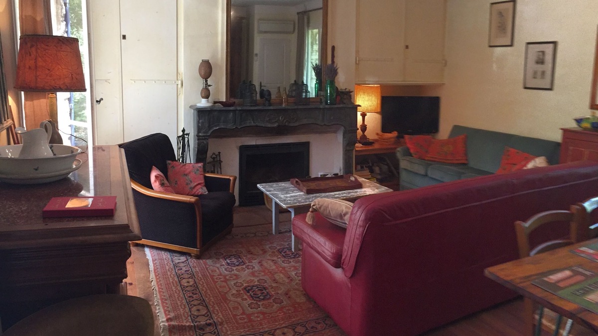 Mazan Villa | La Grande Peyriere - 2 CH - Large wooded prop - Swim. pool - In the countryside