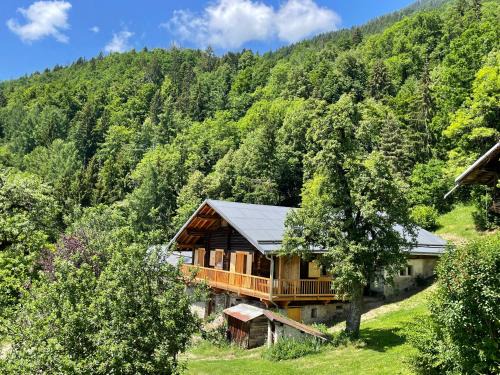 Beaufort Ski Chalet | La Grange d'Anaïs