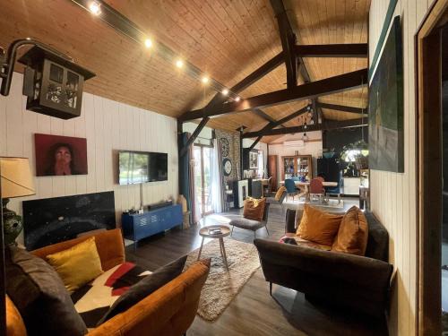 Pissos House | La grange sous les pins landais