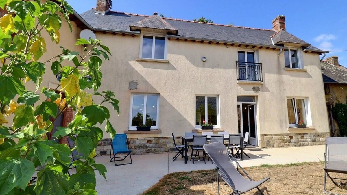 Betton House | La Haute Hardrouyère - BETTON