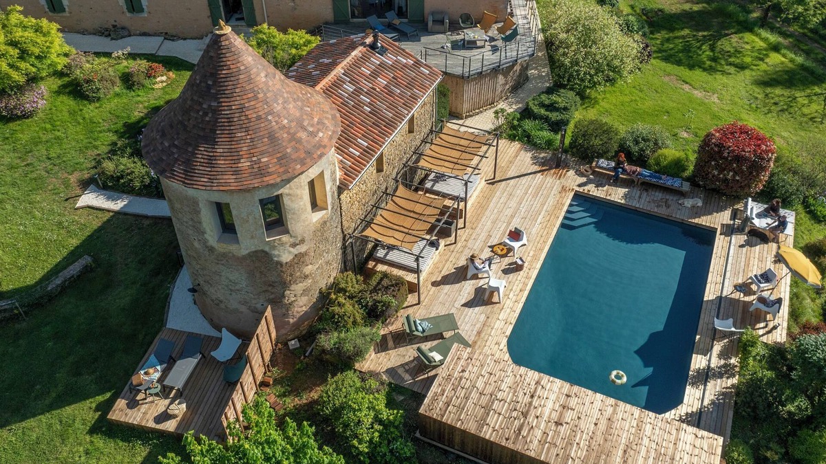 Le Buisson-de-Cadouin House | La Jolie Vie - Le Nid: a little corner of paradise for two in a pigeon house!
