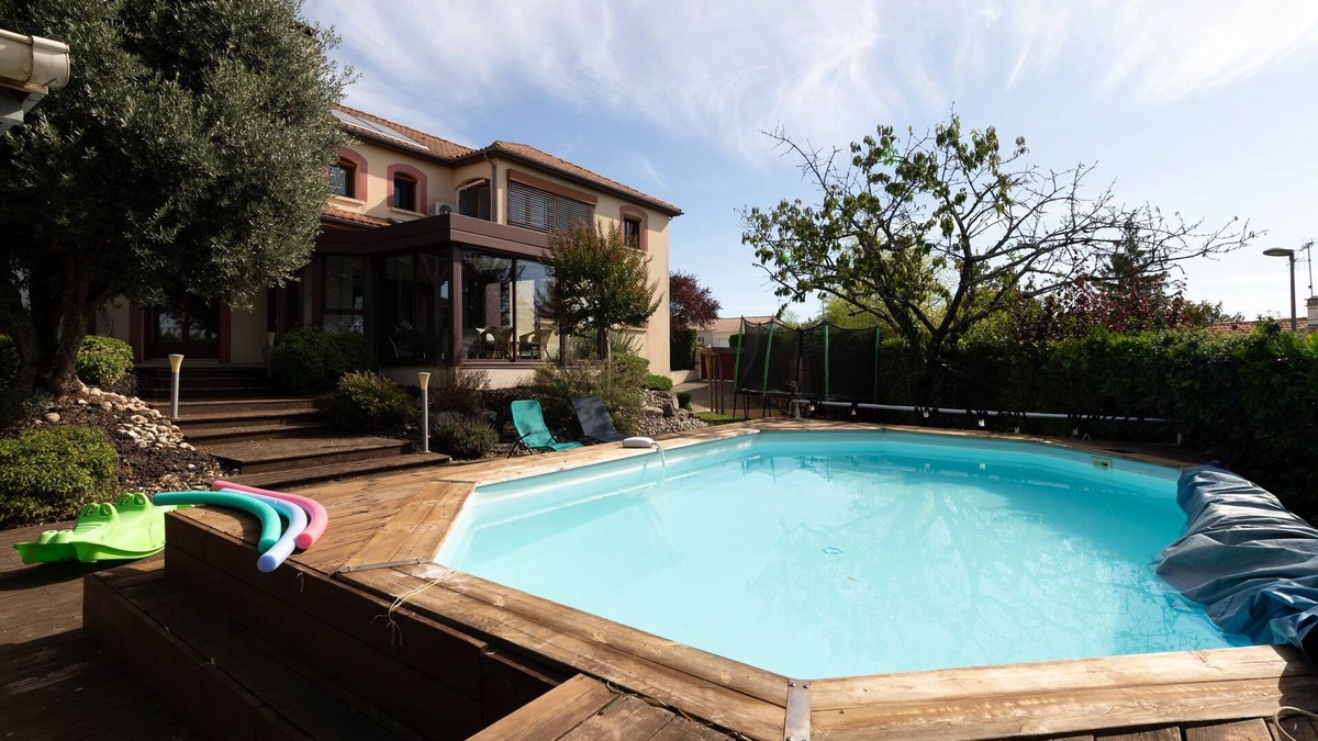Tour Chabot Gavacherie House | La Jolie Niortaise - Avec piscine