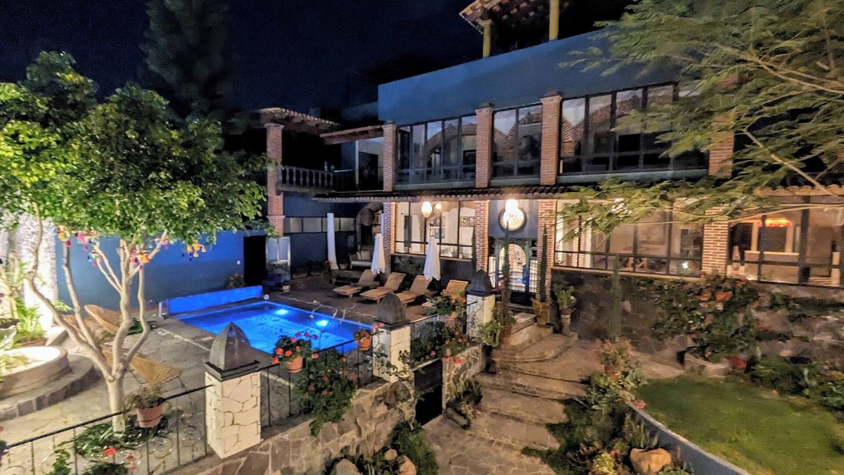 Colonia San Raphael House | La Joya Azul SMA - LGBTQS