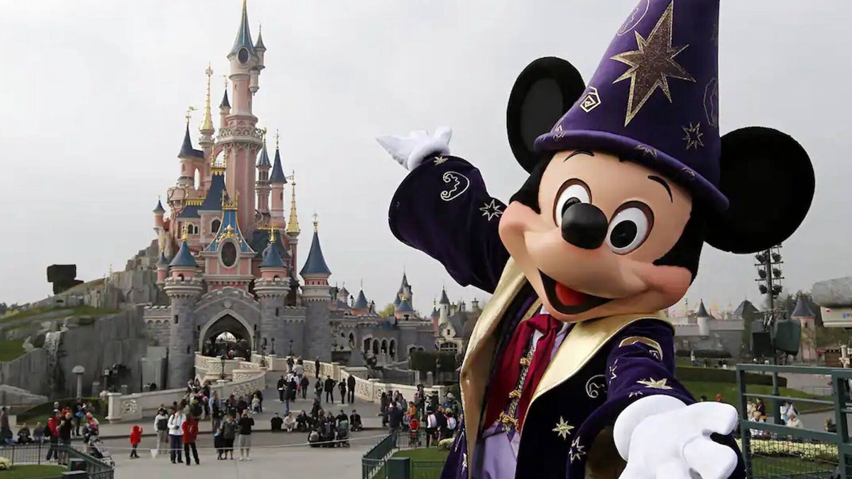 Meaux Apartment | *La Kreolita* near Paris/Disneyland Paris
