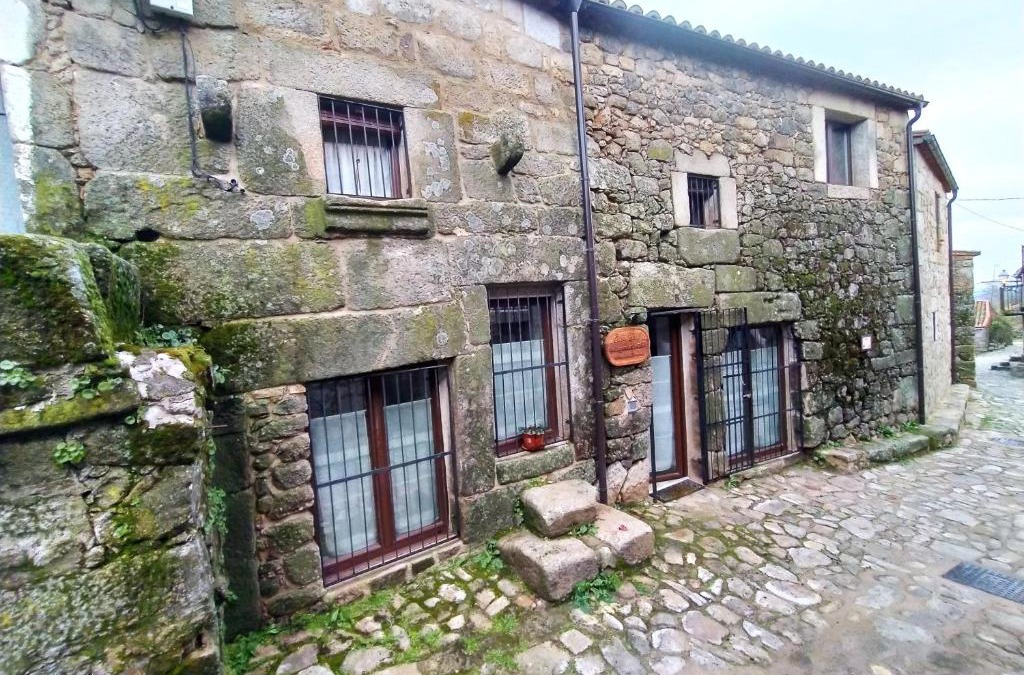 Trevejo House | La Lagareta de Olivia