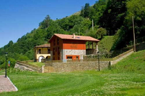 Covadonga House | La Llosa de Repelao