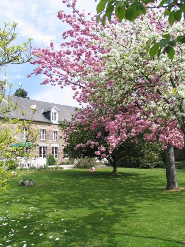 Hambye House | La Longère 1750 Hambye piscine grand jardin