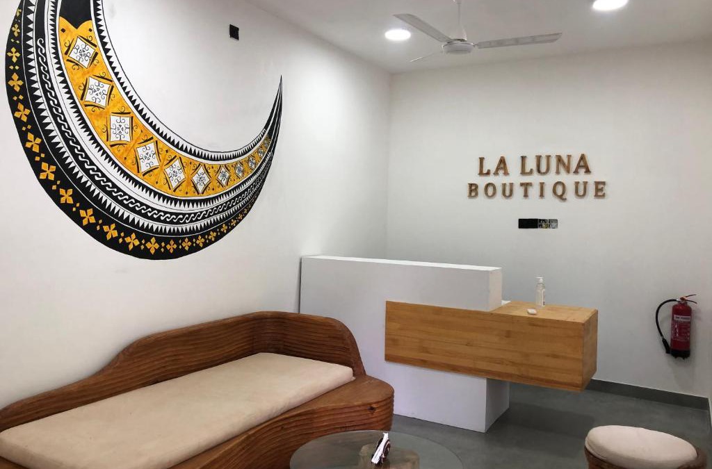 Dhangethi Bed & Breakfast | La Luna Boutique Dhangethi