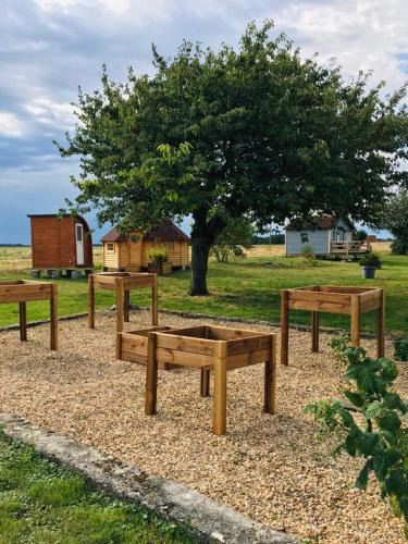 La Tour-Saint-Gelin Bed & Breakfast | La Ménardière