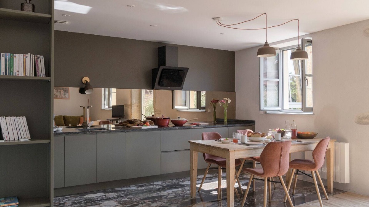 Saint-Germain-au-Mont-d'Or Cabin | La Maison des Monts d’Or bed and breakfast and charming cottages Saint Ge