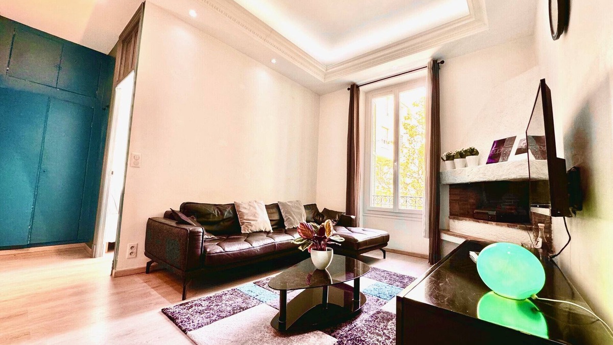 Quartier du Port Apartment | La Maison Alban