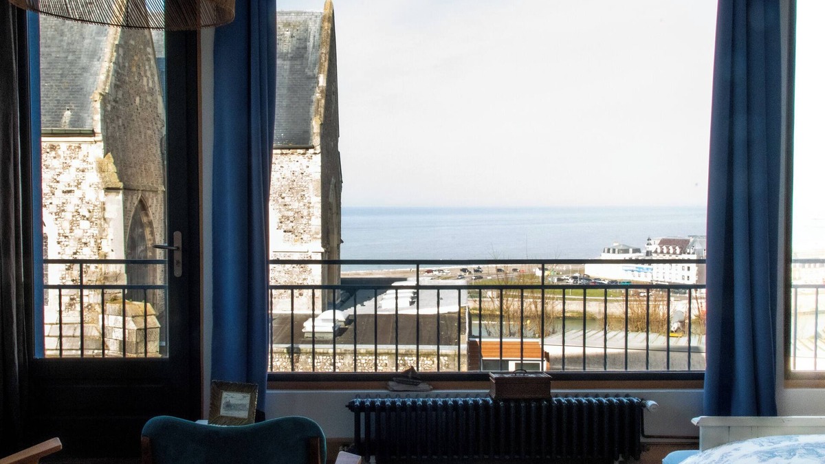 Le Treport House | La Maison Bleue, terraces and panoramic sea view
