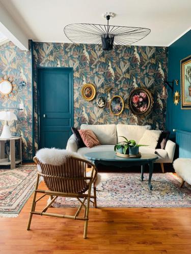 Maillets - Bellevue House | La maison Cattleya
