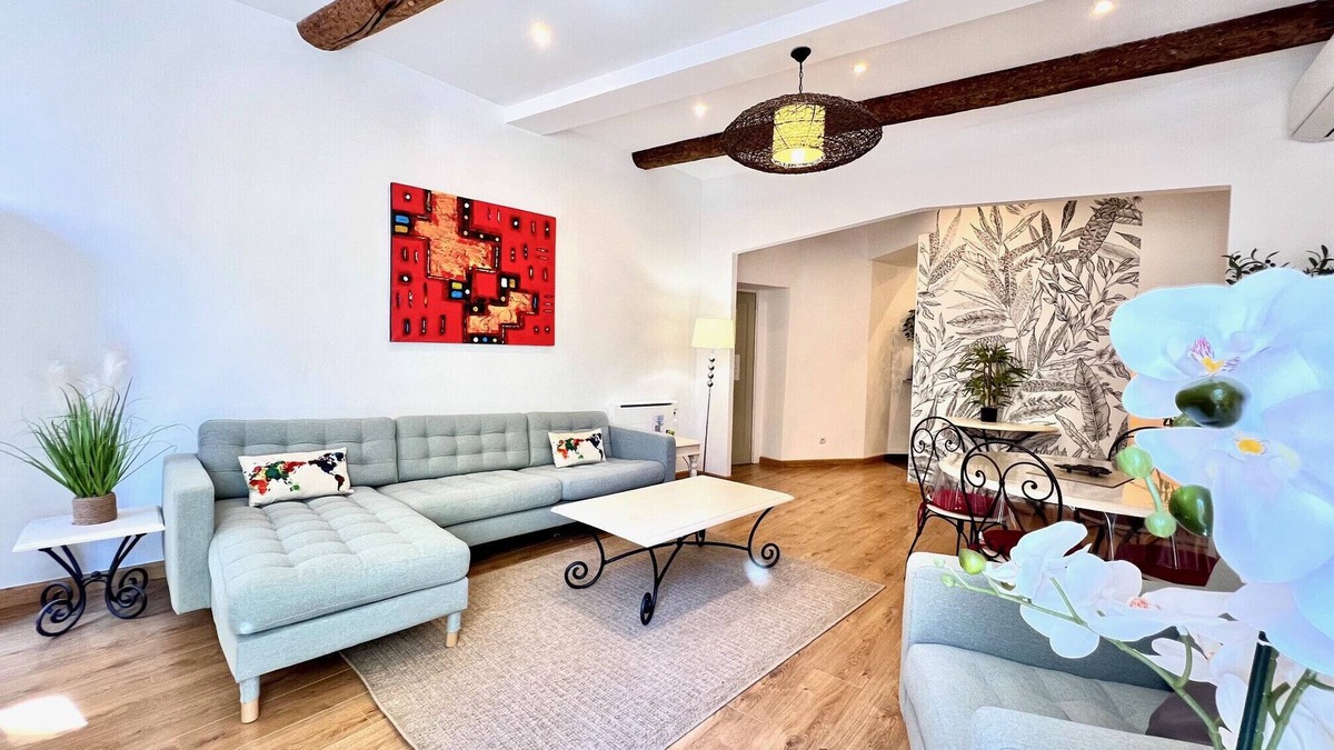 Old Town Apartment | La Maison de Francois