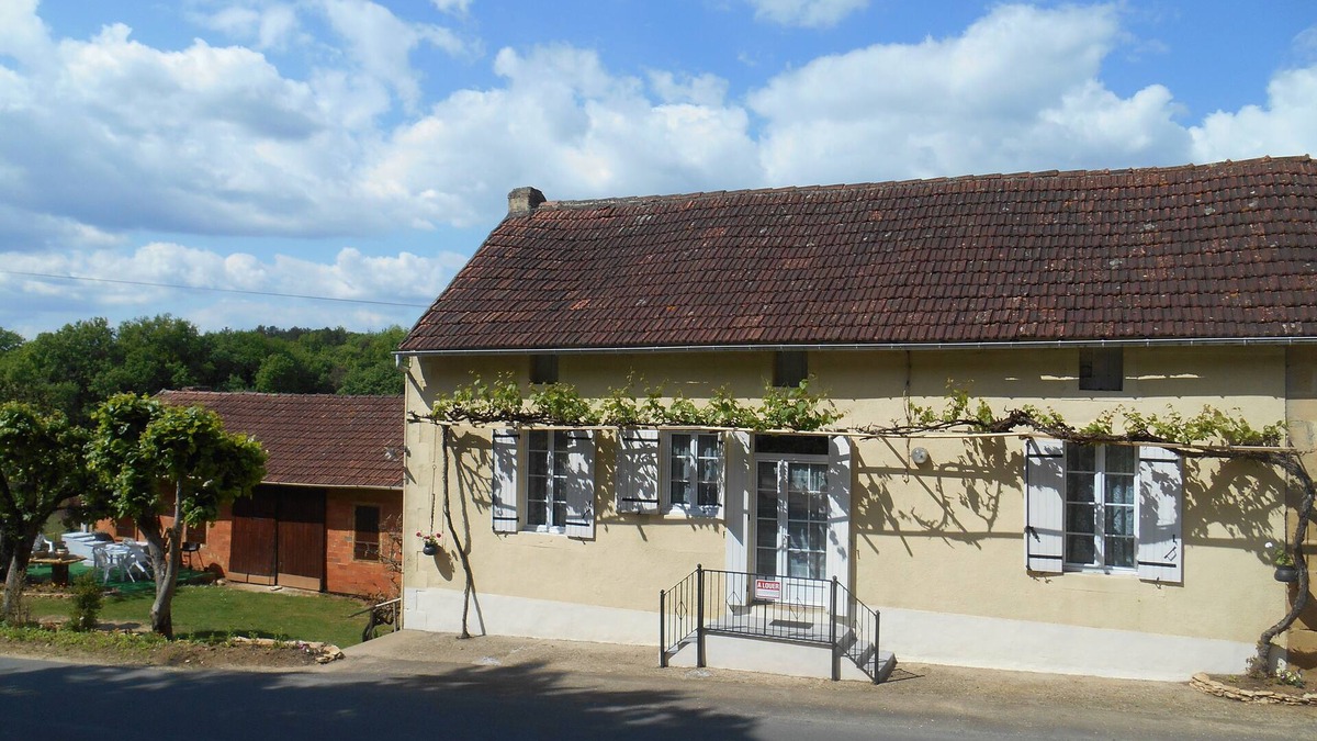 Meyrals House | La maison des coteaux