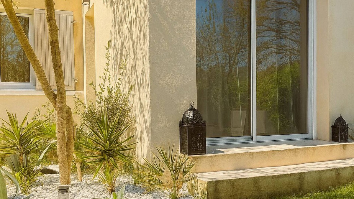 Manosque Villa | La maison du cerisier Wifi, ideal Family, pets welcome!