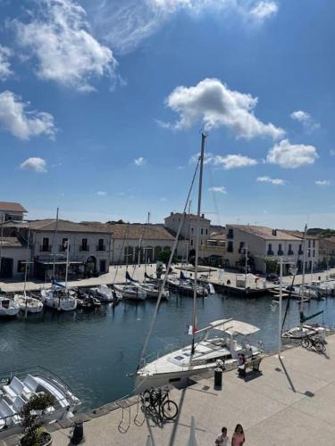 Marseillan Apartment | La maison du Port Apt MARSA