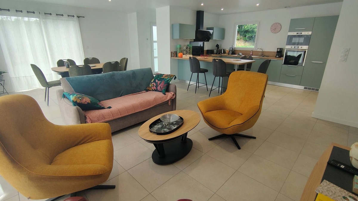 Bodilis House | La maison du Soleil 4* ☀️,completed in 2025,near RN12 with high-speed wifi
