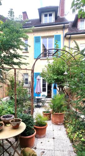 Falaise House | La maison GUILLAUME