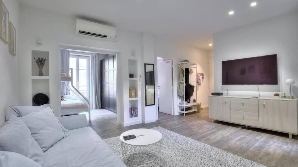 Riquier Apartment | La Maison Hélène & Antoine Nice Le Port