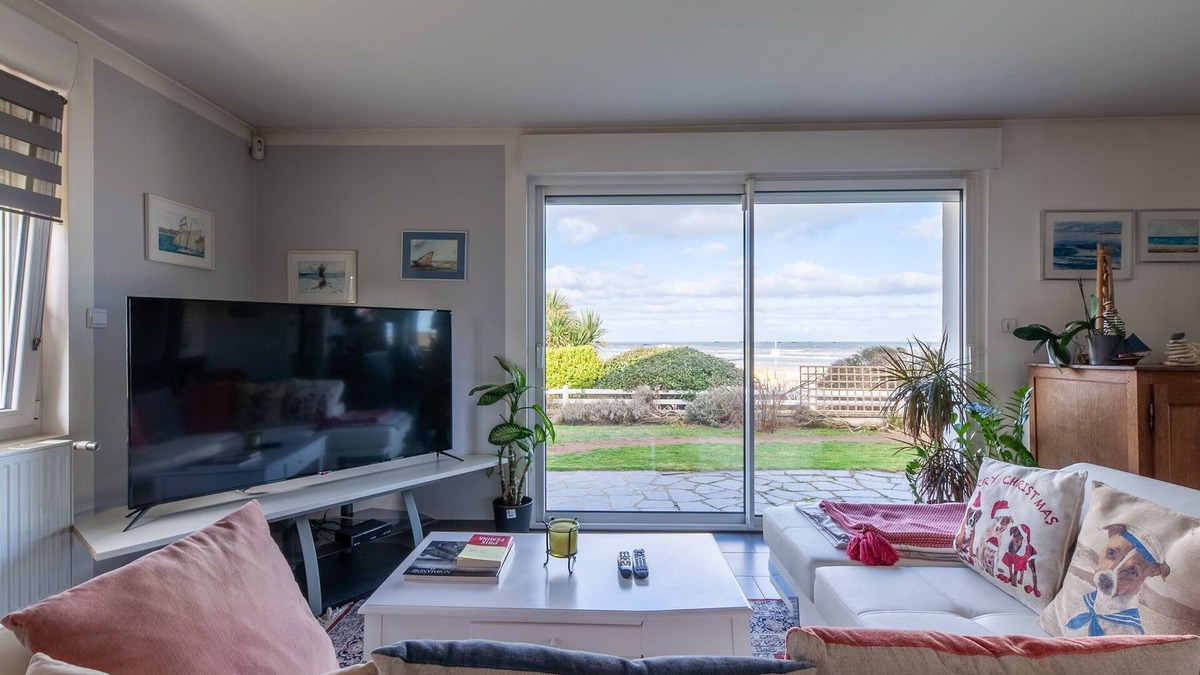 Asnelles House | La Marée - Face à la mer et avec piscine privée