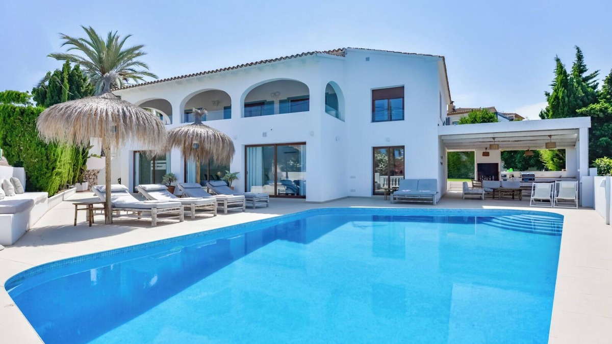 Urbanitzacio la Fustera Villa | La Mar - By Almarina Villas