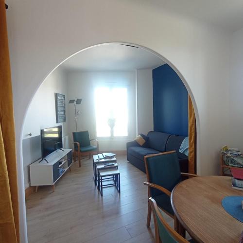 Barneville-Carteret Apartment | La Marinière, appartement avec garage, 2 étoiles à 100m de la mer