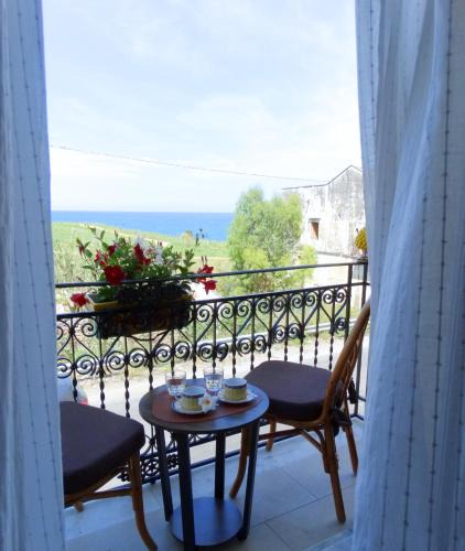Palermo Apartment | La Maschera di Giano 1