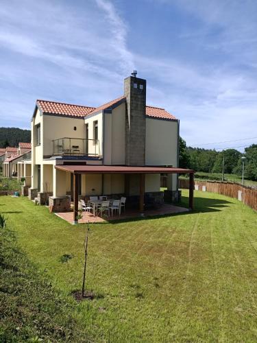 Hazas de Cesto House | La Mimosa de Hazas, Cantabria Mar y Montaña