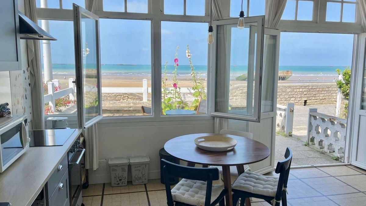 Arromanches-les-Bains Apartment | La parenthèse marine, sea view with terrace