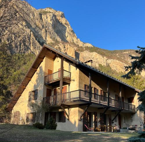 Les Vigneaux Bed & Breakfast | La Parenthèse en Ecrins