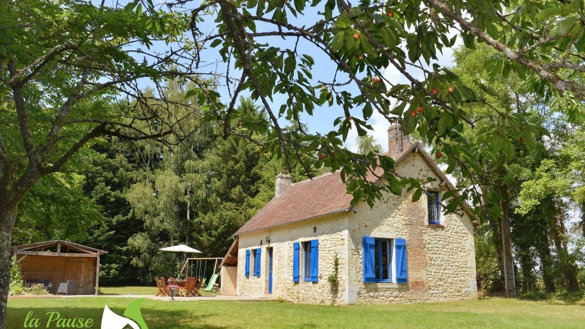 La Perriere House | La Pause du Perche: house at the foot of the forest