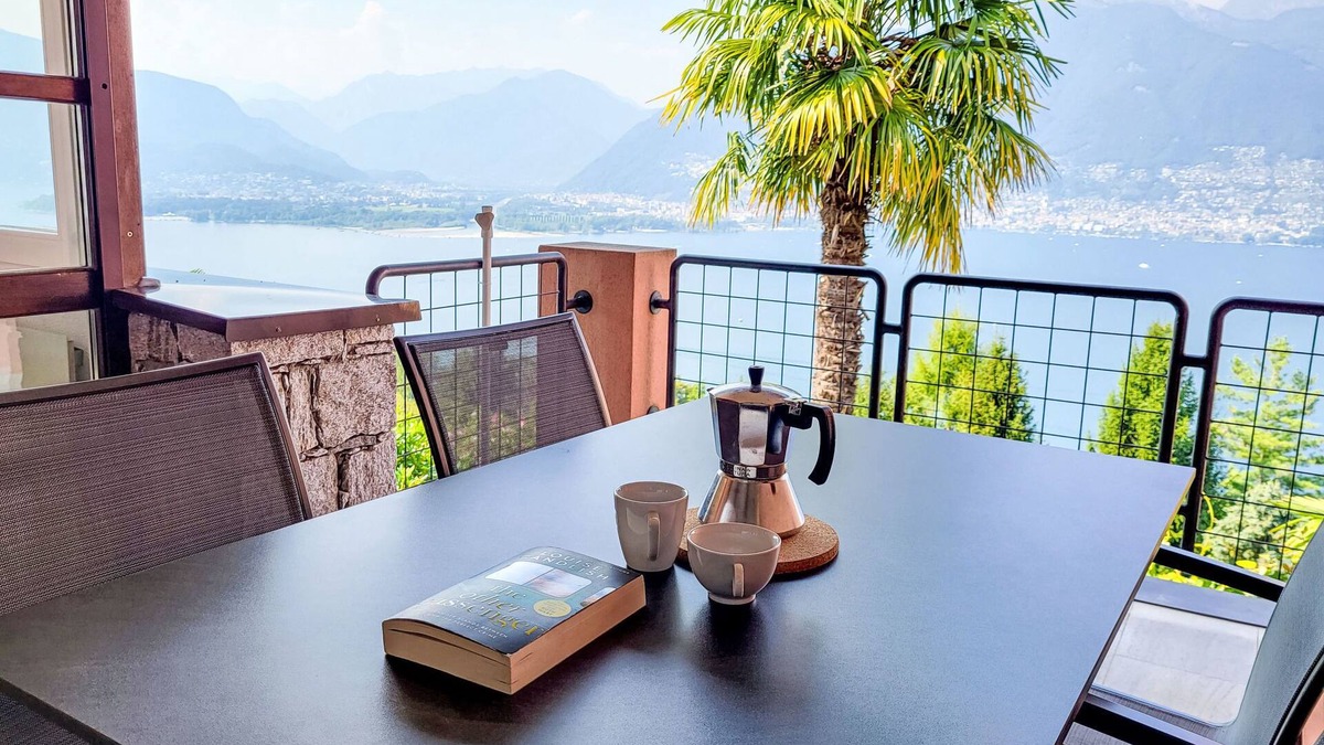Vira Apartment | La Perla by Interhome
