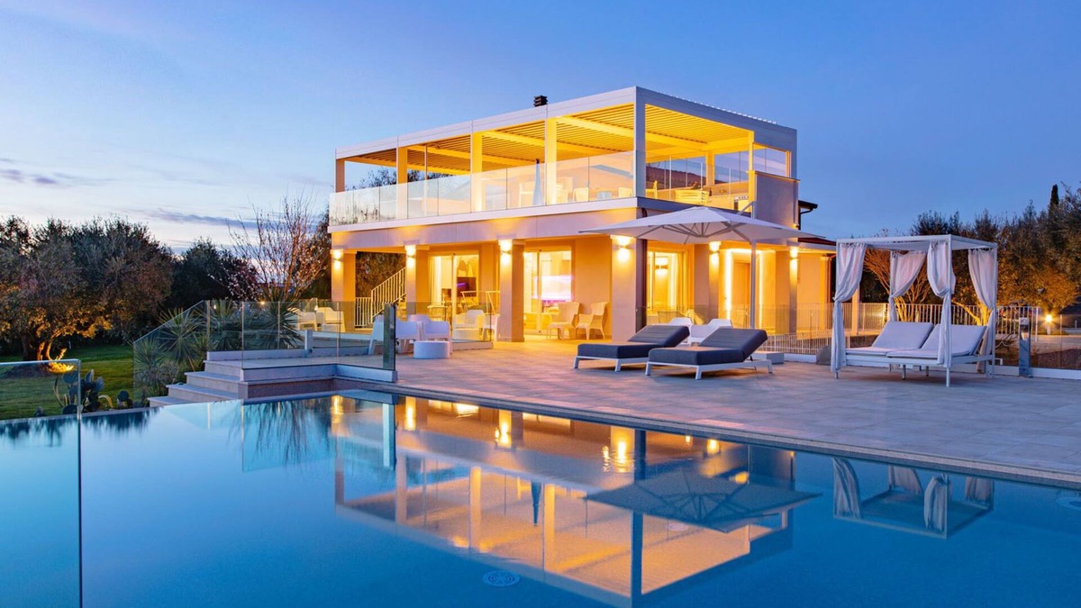San Vincenzo Villa | La Perla tra gli Ulivi 12, Emma Villas