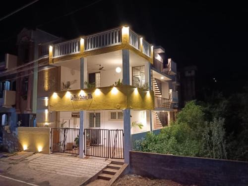 Kuilapalayam Hotel | La Perle Cachee Villa