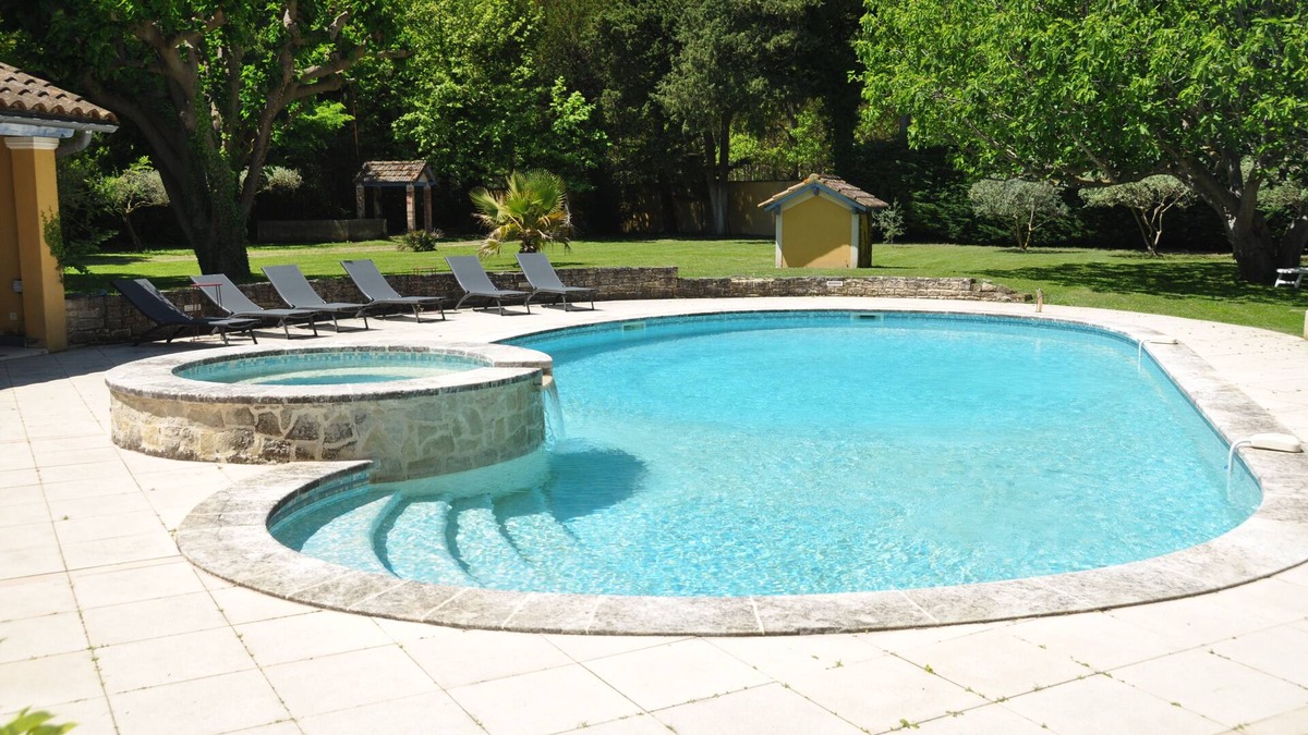 Entraigues-sur-la-Sorgue Other | La Petite Bastide de Trevouse 4 stars