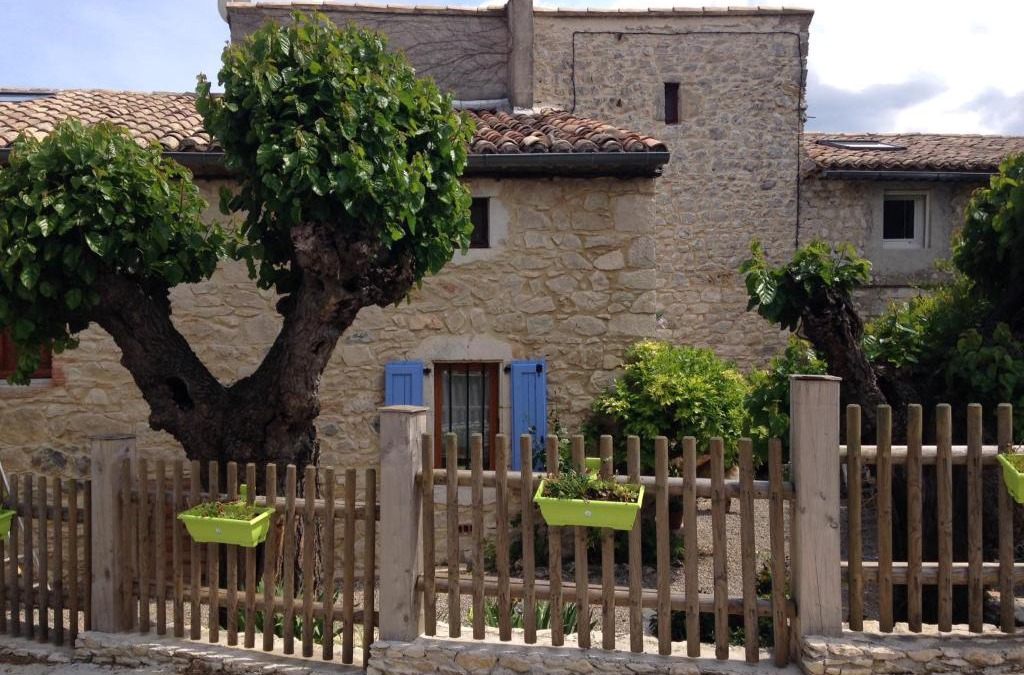 Gras House | La petite maison en pierres