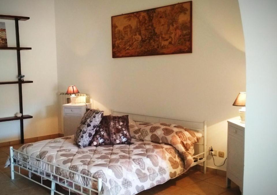 Pignola Apartment | La piazzetta