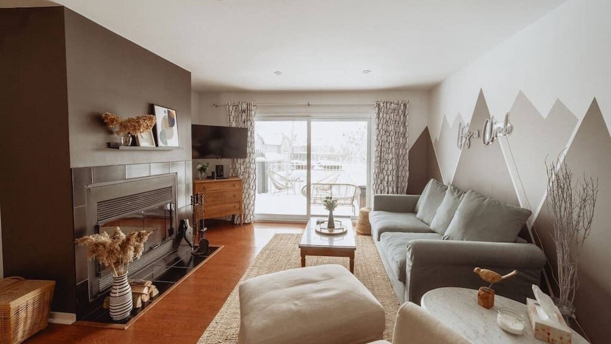Magog Condo | La Place du Village - Two Story Condo