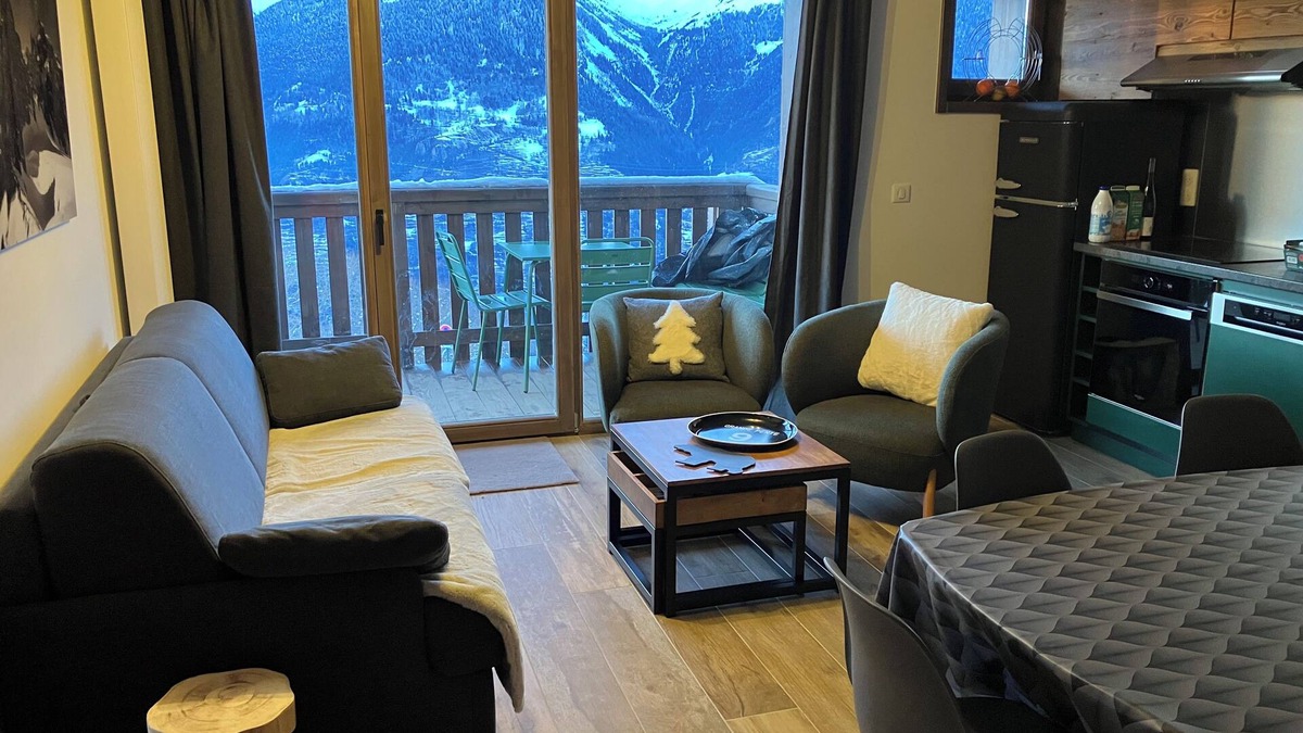 Montalbert Apartment | 🎄La Plagne Montalbert - lovely 3-room apartment for 6 people