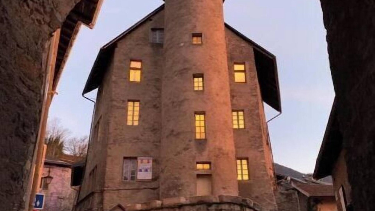 Albertville Apartment | La Poivrière, Cité Conflans, Albertville, Savoie