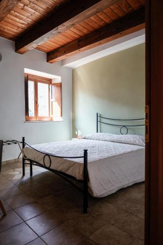 Oriolo Apartment | La Portella Quiet Residence