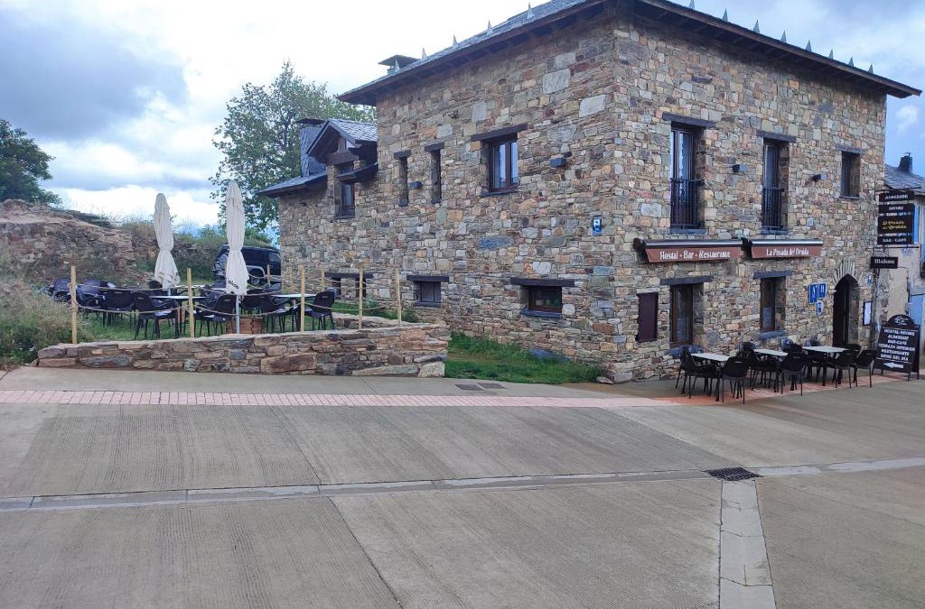 Foncebadon Hotel | La Posada del Druida