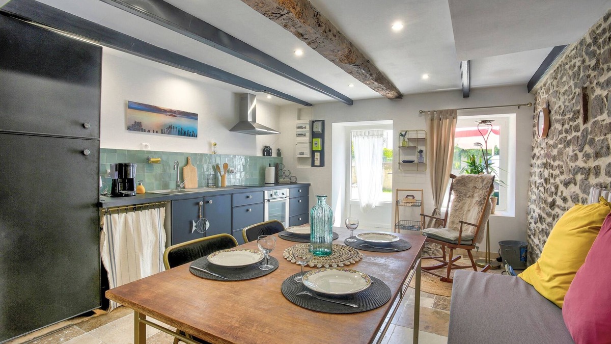 Saint-Samson-sur-Rance House | La Quinardais - Charmante maison avec terrasse