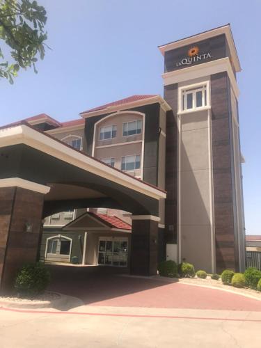Abilene Hotel | La Quinta by Wyndham Abilene Mall