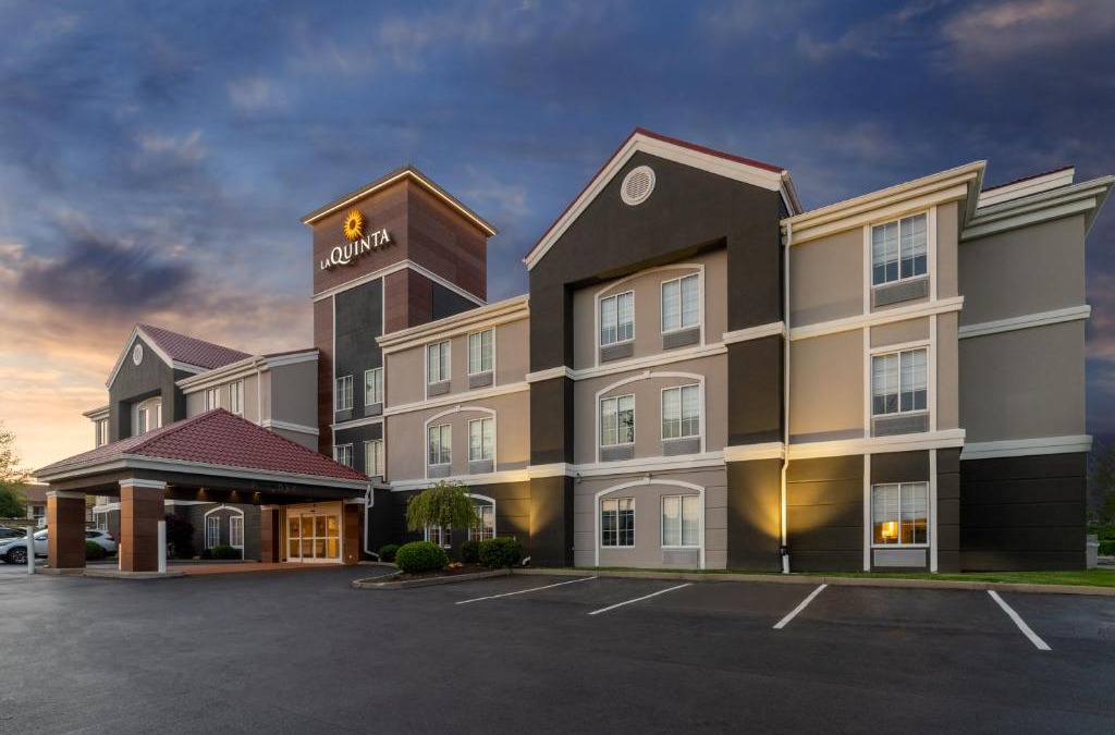 Lexington Hotel | La Quinta by Wyndham Lexington South/Hamburg